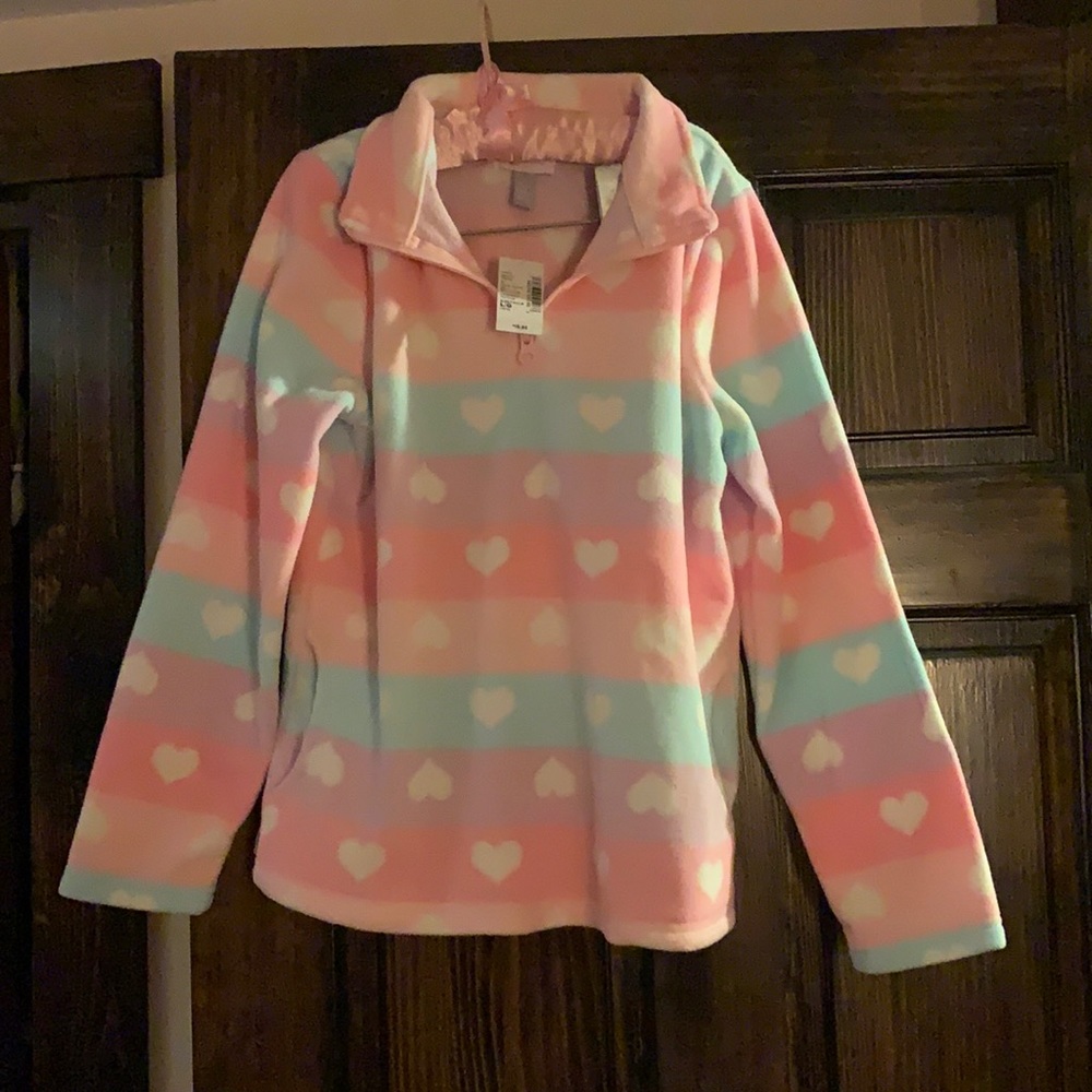 Multiple colored fleece pullover